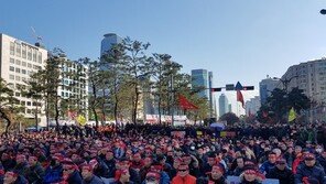 택시 ‘카풀 반대’ 두번째 대규모 집회…“법으로 막아야”