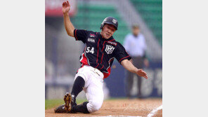 ‘LG맨’ 전민수 “이병규 코치님·박용택 선배께 많이 배우고 싶다”
