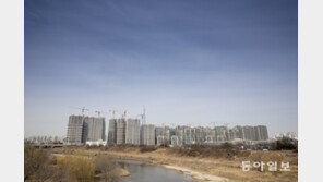 “아파트 지으려면 학교 지을 땅 더 갖고 오라”…저출산 대책 엇박자