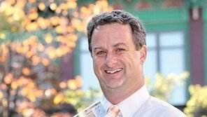 기숙사 통한 교육 효과의 장점에 집중한다