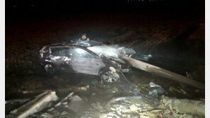 평택서 전신주 들이받고 차량 불타…50대 운전자 사망