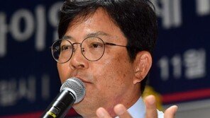 양상문, 교수·멘토같은 롯데 새 감독…신선한 취임식