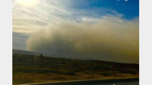 中서북부 올 겨울 첫 황사…100m 높이 모래폭풍벽 형성