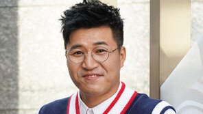 [인터뷰] 김종민 “황미나가 ‘뇌피셜’ 나오면? 집중 못 해서 내가 완패”