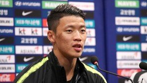 황희찬, 허벅지 통증 털고 풀타임 소화…분데스리가2 14R