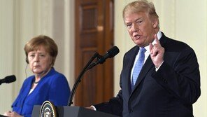 미국인 70% “독일과 사이 좋아” vs 독일인 73% “미국과 사이 나빠”