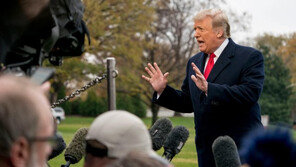 트럼프 “美 정부가 발표한 기후변화 보고서 못 믿겠다”