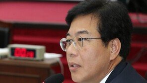 송언석, ‘한부모 예산 삭감’ 논란에 “상처받은 분께 사과”