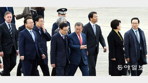 “현장 목소리 들어봤나”… 장관-참모들 질책 잦아진 ‘앵그리 문’