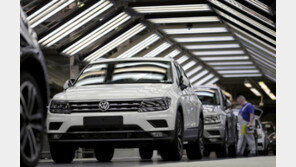 “트럼프, 내주 수입자동차에 25% 관세 부과”