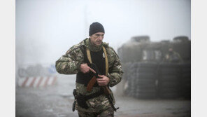 나포된 우크라이나 함정 선원들, 러시아TV 출연 “우리가 도발”