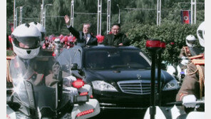 유엔 “평양 남북정상회담 때 동승한 벤츠 제재위반 조사 중”