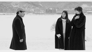 홍상수 새 영화 ‘강변호텔’, 히혼국제영화제 최우수작품상 등 3개 부문 수상