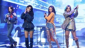 [동아포토]마마무 ‘4시즌 4컬러’