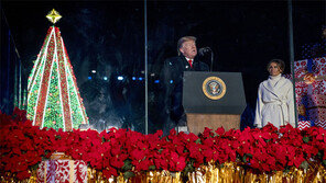 트럼프 “국경장벽 예산 안주면 연방정부 셧다운” 배수진 