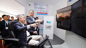 “中서 디지털 혁신 승부”…상하이서 인천 굴착기 원격조종 