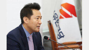 돌아온 오세훈 “20년 진보측 집권론? 오만”…한국당 당권구도 ‘출렁’