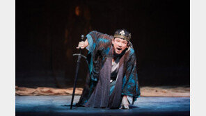 황정민, 다시 연극 무대로…이번에는 ‘오이디푸스’