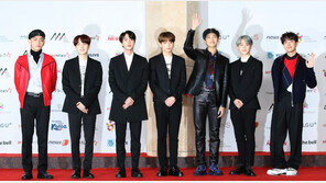 BTS, 美 타임 ‘올해의 인물’ 1위 고수…文대통령 3위