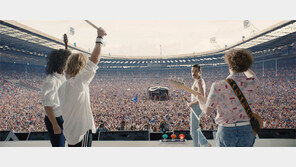 “Don’t stop me now” 떼창은 그칠 줄 몰랐다