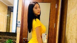 클라라, 완벽 S라인 과시…탄탄 몸매 ‘섹시’