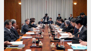 등잔 밑이 어두웠나…靑 특감반원 ‘셀프 인사청탁’까지 ‘민낯’