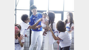 “잘 살겠다” 허민♥정인욱 1일 결혼…웨딩사진 공개