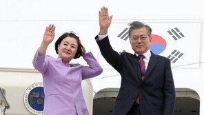 文대통령, 靑 잇단 비위 적발에 “믿어달라…정의로운 나라, 꼭 이뤄낼 것”