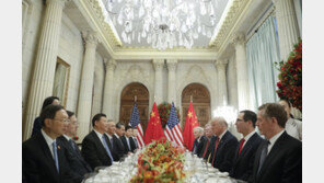 트럼프 “놀랍고 생산적인 만남…시진핑과 함께해 영광”