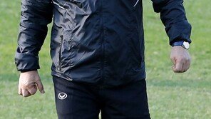 멈추지 않는 박항서의 베트남, 스즈키컵 결승행 청신호