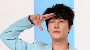 래퍼 산이, 여혐 논란 현재진행형…페미니즘 비하 시비