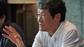 대법 “문성근에 ‘종북노예’ 등 지칭은 명예훼손…배상해야”