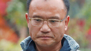 양진호 공익신고자 결국 잘렸다…“문자로 직위해제 통보, 끝까지 싸울 것”