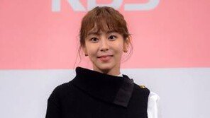 유이 법적 대응 부른 악플, 어느 정도인가 봤더니…전생에 원수?