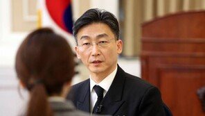 이국종, ‘국회서 의료정책 직접 챙길 생각 없나’ 묻자…“난 현장서 일하는 사람”
