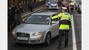 ‘전좌석 안전띠’ 사흘째 단속에도 2분당 1대…“정착에 시간”
