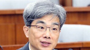 김상환 청문회…野 “코드인사” 與 “능력 뛰어나