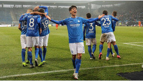 ‘보훔과 계약 연장’ 이청용 “자신감 찾았다…독일 축구 기술적 수준 높아”