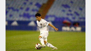 ‘코피 투혼’ 이강인, 선발 77분 맹활약…1대0 승리후 ‘슈퍼 루키’ 투표 1위