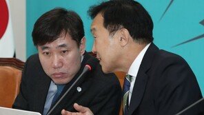 친박·비박 갈라치기 나선 바른미래…정계개편 주도권 사활