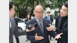 ‘돈스코이호 사기’ 신일그룹 관계자 2명 첫 재판서 혐의 부인