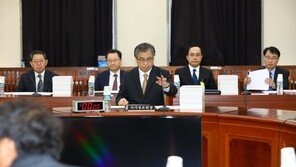 [속보]국정원 “美 CIA 코리아센터장-김영철, 판문점서 안 만나”