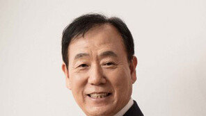 “‘라이나50+어워즈’, 중장년의 삶 빛나게 하는 모두에게 열려있죠”