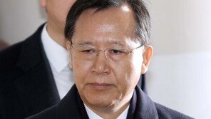 두 전직 대법관, 동시 구속심사…후배 판사들이 운명 좌우