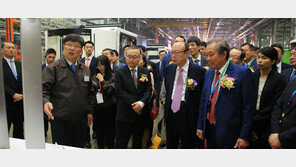 김승연 한화 회장 7년만에 베트남 방문