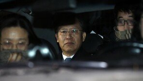 구속 면한 박병대·고영한 전 대법관…“재판부 판단에 경의”