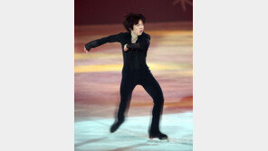 차준환, 그랑프리 파이널 동메달 획득…男 최초·김연아 이후 9년만