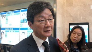 이재수 빈소 찾은 보수인사들 “文정권이 검찰 정치적 악용”