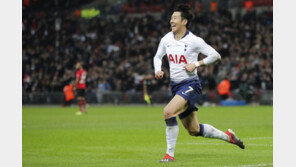 스카이스포츠, ‘1골1도움’ 손흥민 레스터전 최우수 선수 선정