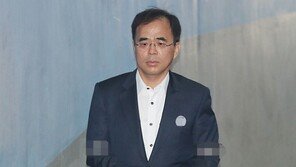 ‘삼성 후원강요’ 김종 전 차관, 구속만료 석방…2년여 만